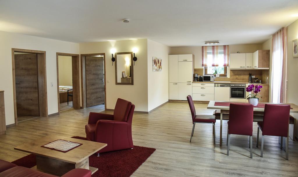 Landhotel Zum Adler Oberbechingen Kültér fotó
