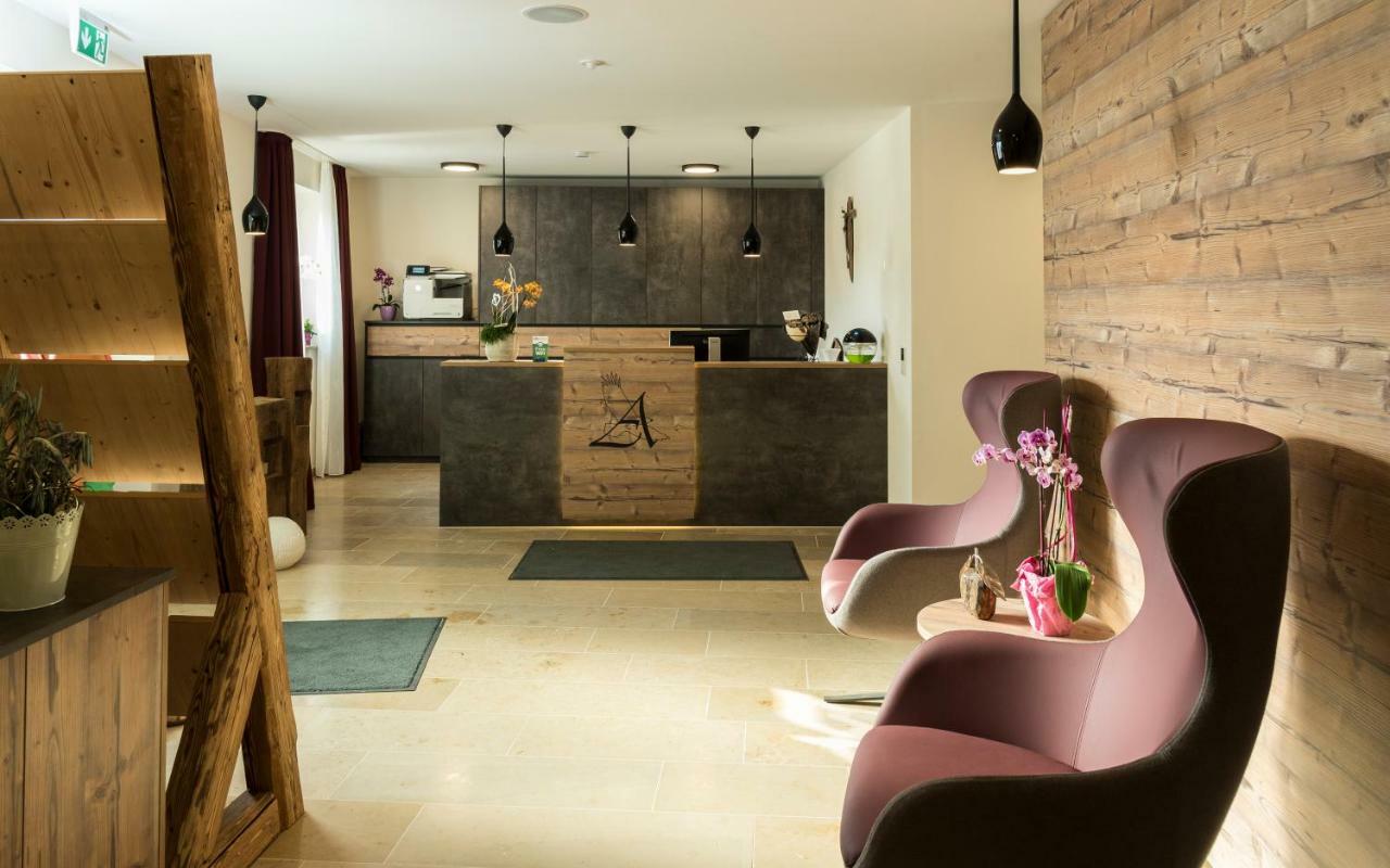 Landhotel Zum Adler Oberbechingen Kültér fotó