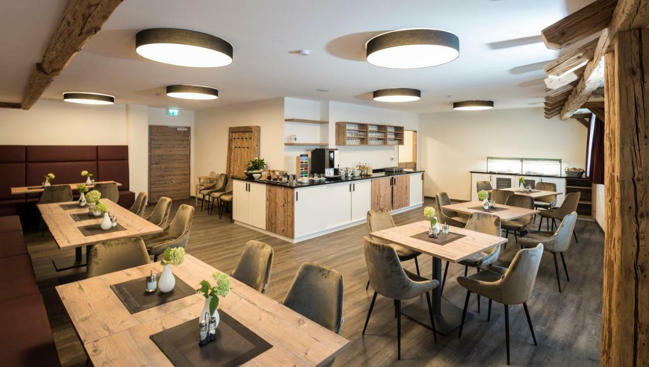Landhotel Zum Adler Oberbechingen Kültér fotó
